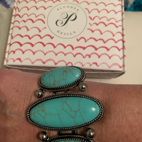 Plunder Turquoise Bracelet - Picture 3 of 5